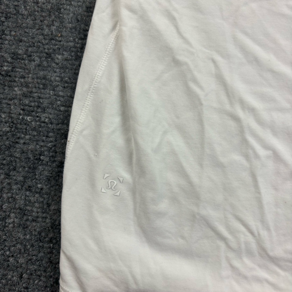 LULULEMON Women’s White Short Sleeved T-Shirt hi-low hem size: Large - Picture 3 of 9